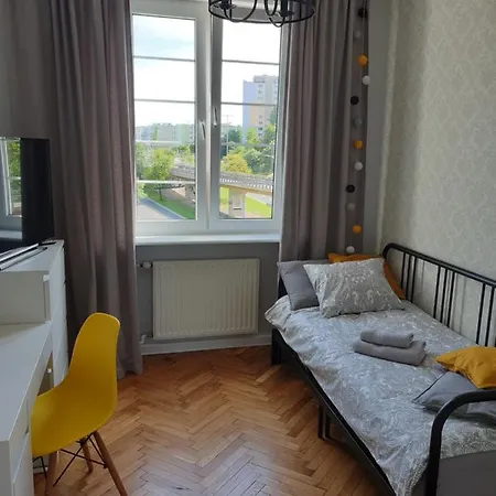 Apartament Dworzec 民宿 格丁尼亚